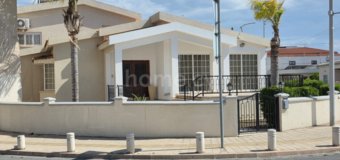 Villa att hyra i Larnaca