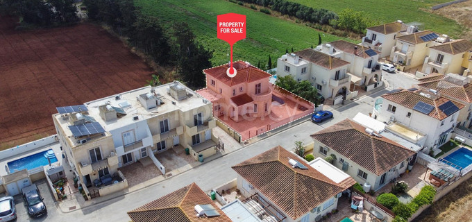 Ημιαυτόνομη μονοκατοικία προς πώληση - Λάρνακα
