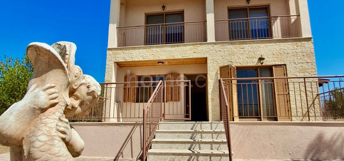 Villa to rent in Limassol
