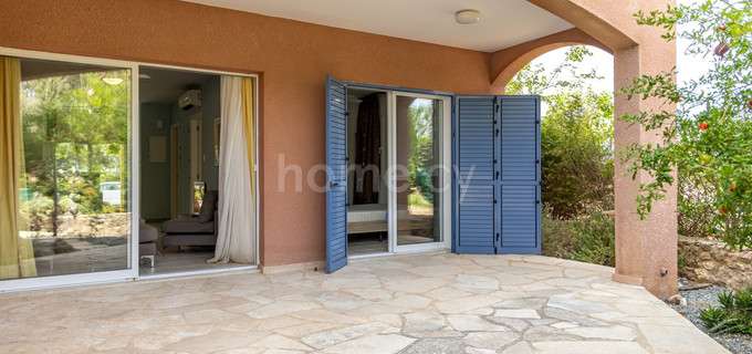 Mieszkanie na parterze na sprzedaż w Paphos