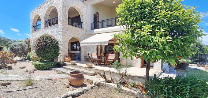 Villa for sale in Paphos