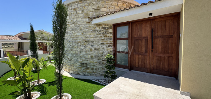Villa for sale in Larnaca