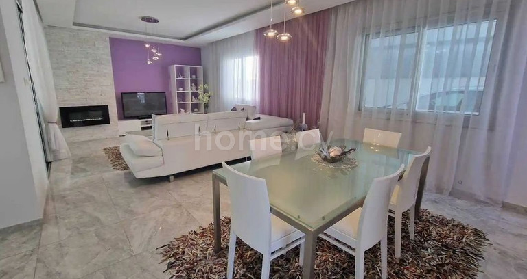 Villa to rent in Limassol