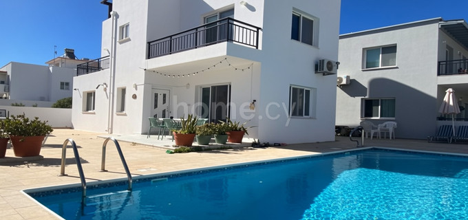 Townhaus in Paphos zu verkaufen
