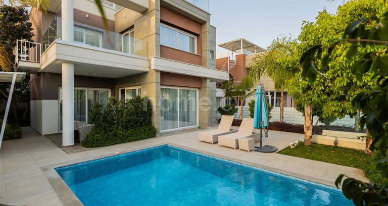 Villa in Limassol zu verkaufen