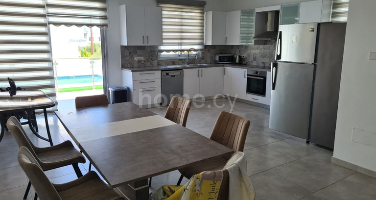 Villa to rent in Larnaca