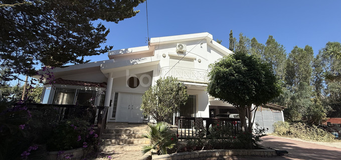 Villa to rent in Limassol