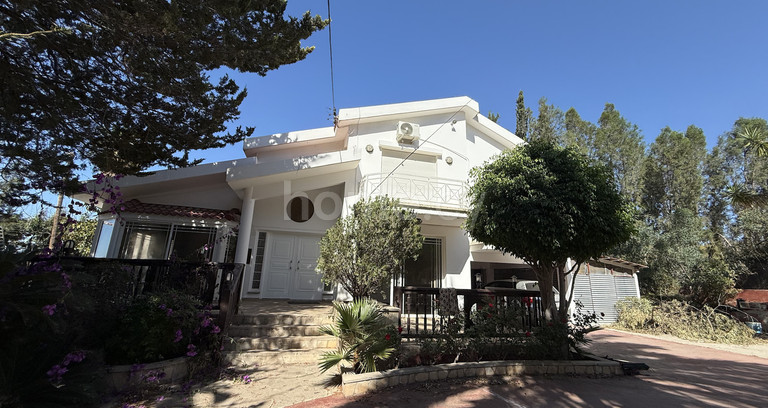 Villa to rent in Limassol