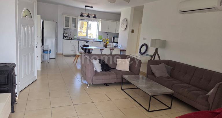 Apartment to rent in Paphos