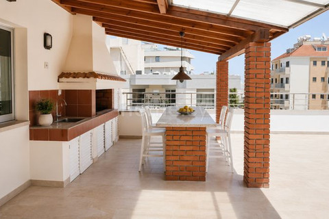 Penthouse apartment to rent in Limassol