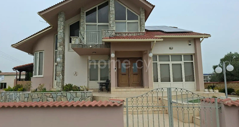 Villa a la venta en Larnaca