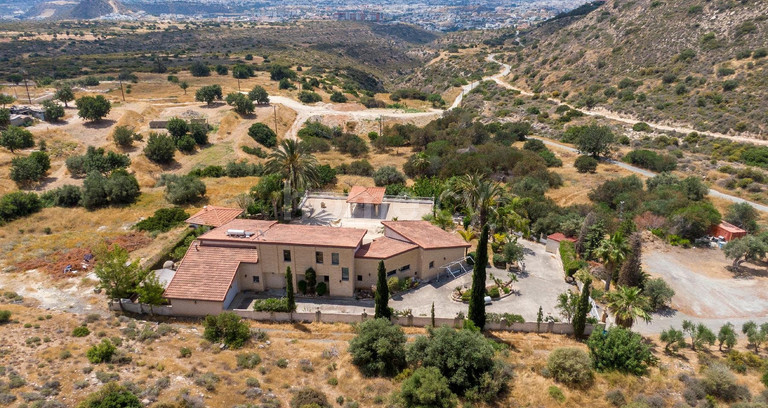Villa à vendre à Limassol