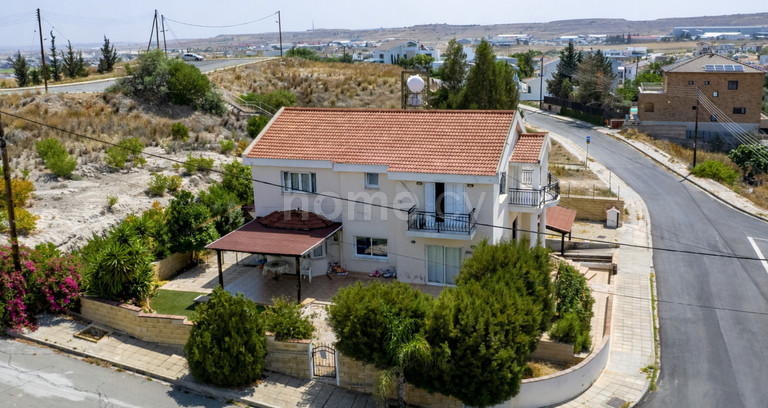 Villa in Nicosia zu verkaufen