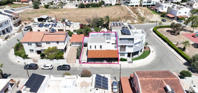 Villa for sale in Larnaca