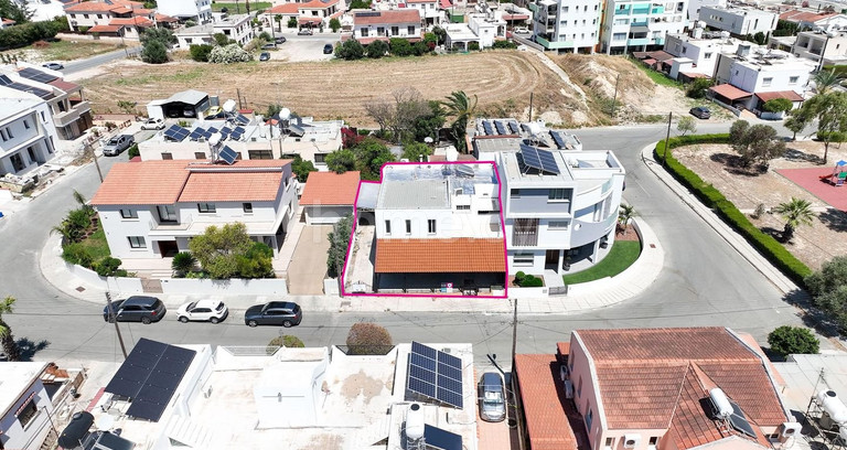 Villa for sale in Larnaca