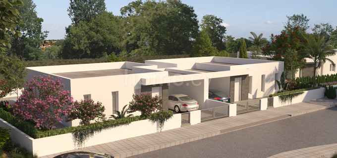 Bungalow for sale in Frenaros
