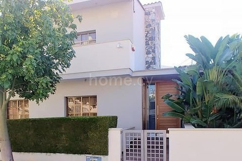 Villa to rent in Limassol