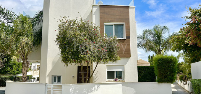 Villa a la venta en Limassol