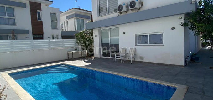 Villa to rent in Larnaca
