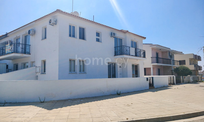 Semi-detached house for sale in Larnaca