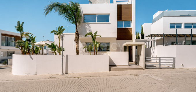 Villa in Ayia Napa zu verkaufen