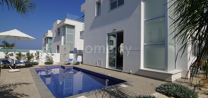Villa in Pernera zu verkaufen