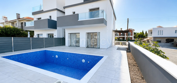 Casa semi independiente a la venta en Paphos