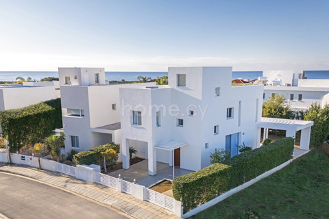 Villa à vendre à Peyia