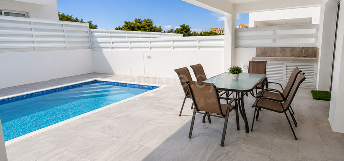 Villa to rent in Larnaca