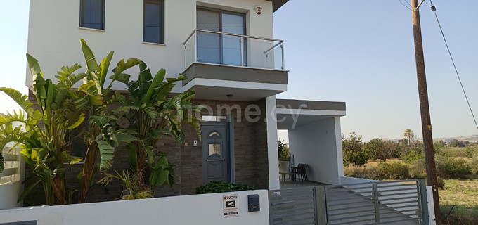 Villa to rent in Larnaca