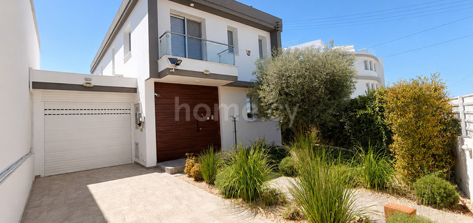 Villa in Larnaca zu verkaufen