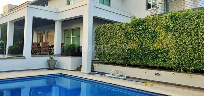 Villa till salu i Limassol
