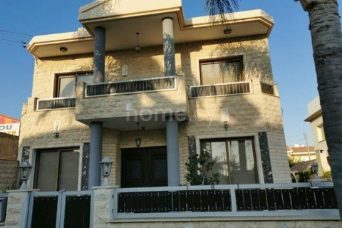 Villa to rent in Limassol