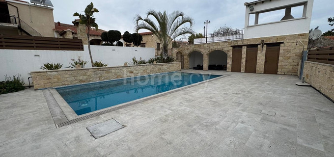 Bungalow to rent in Limassol