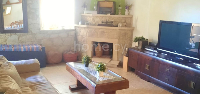 Casa semi independiente para alquilar en Limassol