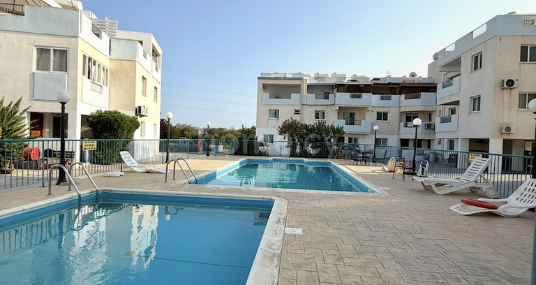 Ground floor apartment for sale in Larnaca