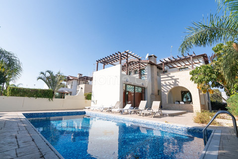 Villa to rent in Ayia Thekla