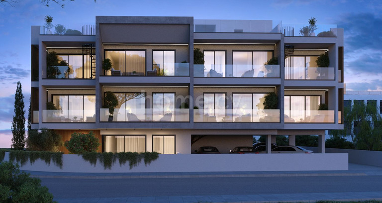 Apartament typu penthouse na sprzedaż w Larnaca