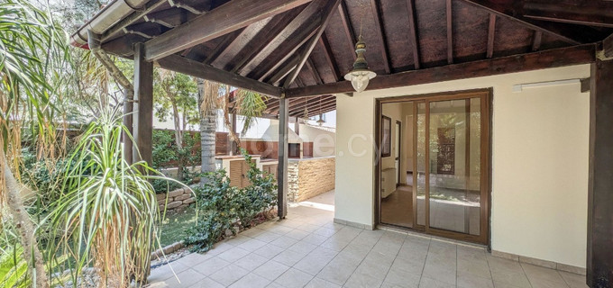 Casa semi independiente a la venta en Nicosia