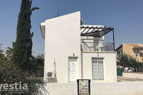 Villa to rent in Larnaca
