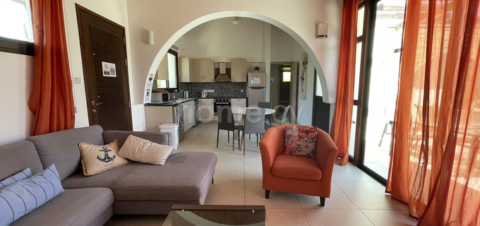 Bungalow a la venta en Ayia Thekla