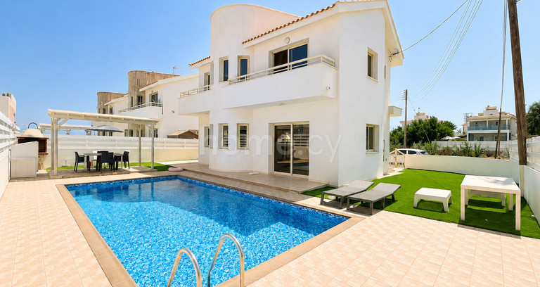 Villa to rent in Kapparis