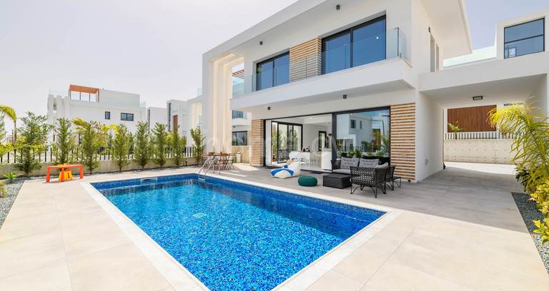 Villa à vendre à Protaras