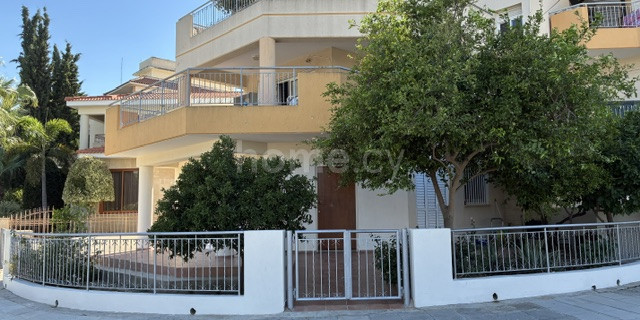 Mieszkanie na parterze do wynajęcia w Nicosia