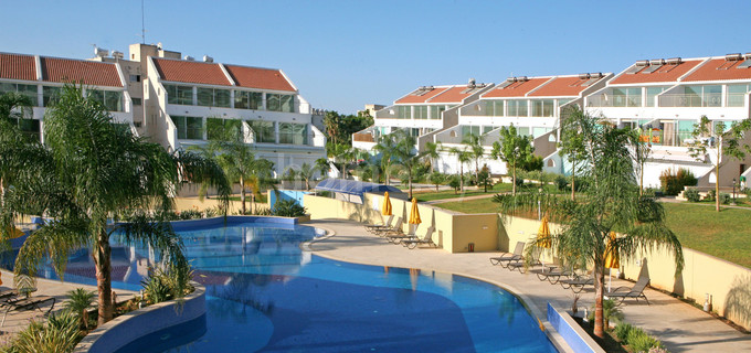Mieszkanie na ostatnim piętrze na sprzedaż w Limassol