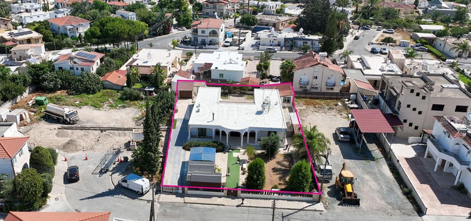 Villa for sale in Larnaca