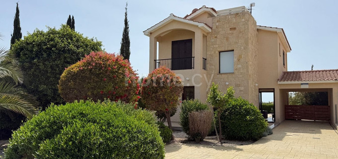Villa to rent in Paphos