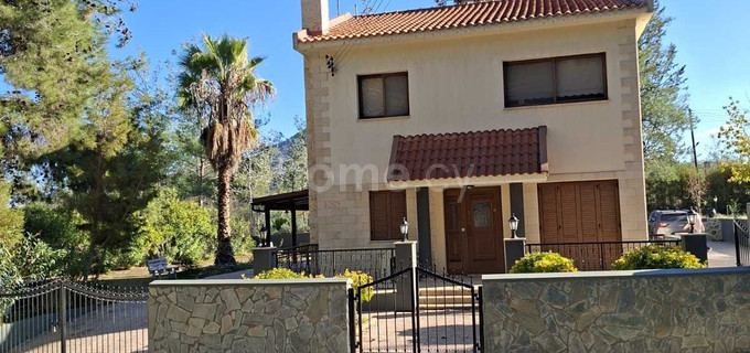 Villa à louer à Limassol