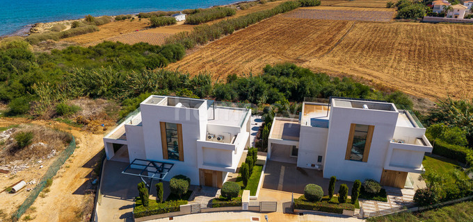 Villa for sale in Ayia Triada