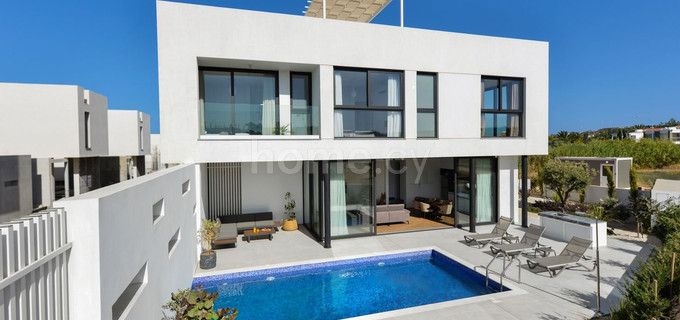 Villa for sale in Pernera